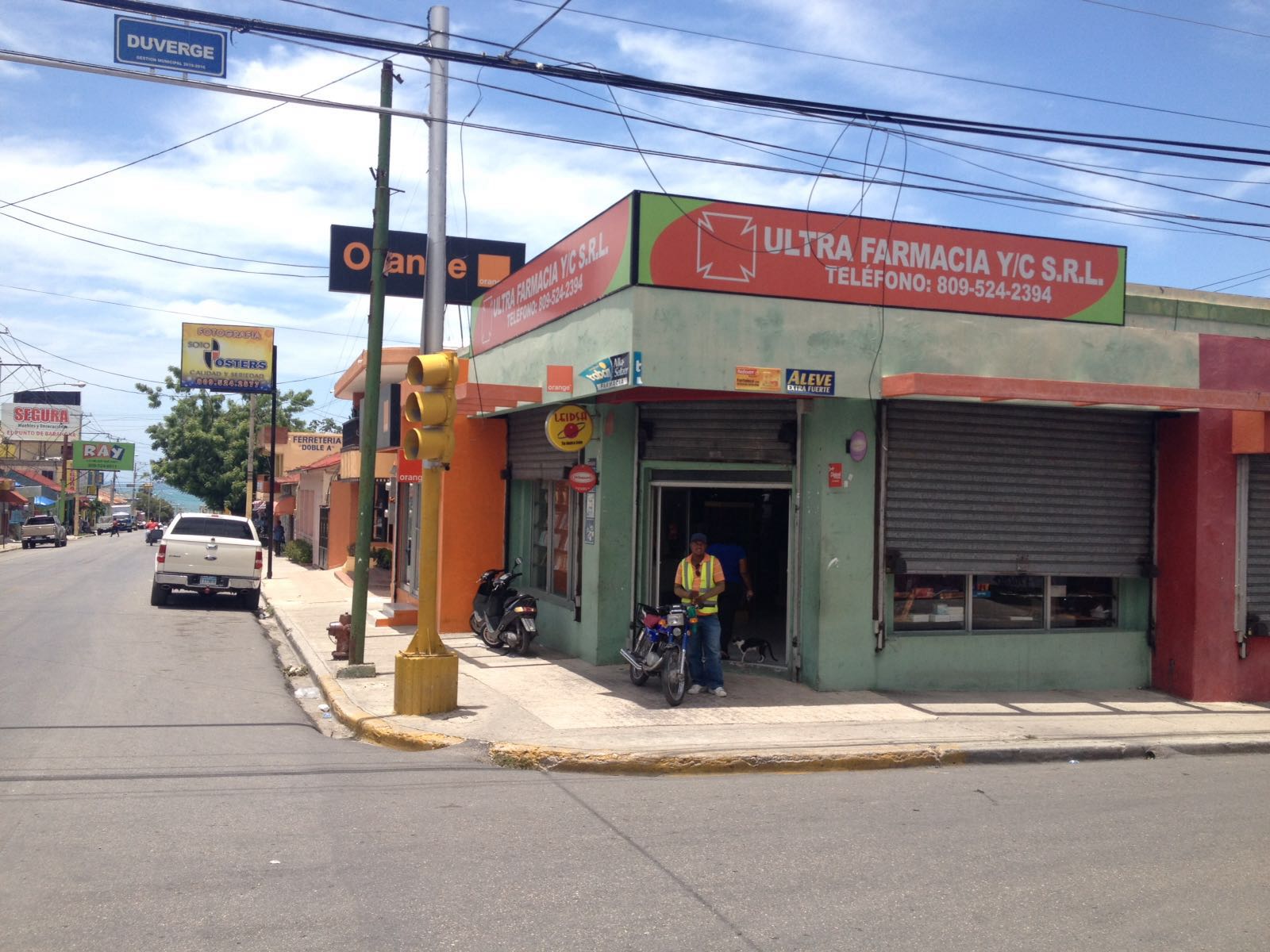 Ultra Farmacia y/c S.R.L (Dra.Yuderca)